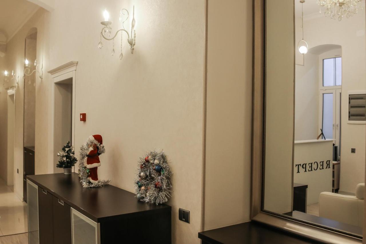 Solo Hotel On Nizami Street Bakoe Buitenkant foto