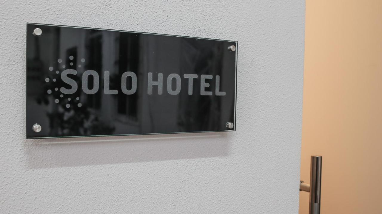 Solo Hotel On Nizami Street Bakoe Buitenkant foto