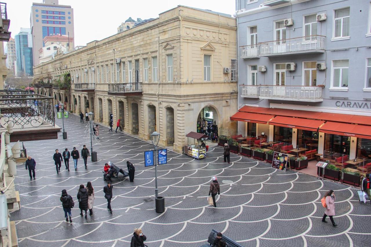 Solo Hotel On Nizami Street Bakoe Buitenkant foto
