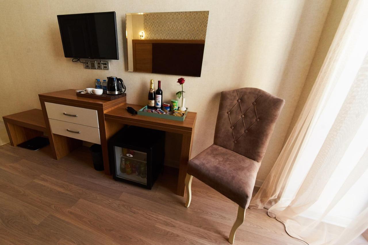 Solo Hotel On Nizami Street Bakoe Buitenkant foto